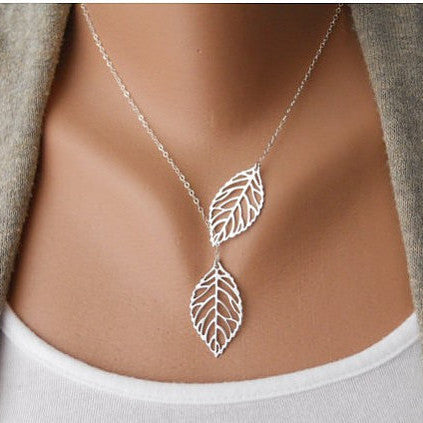 2 Leaves Necklace