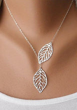 2 Leaves Necklace